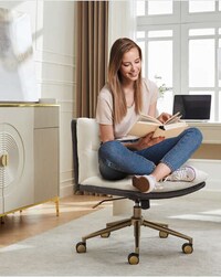 Plush Stylish Office Chairs Image 1