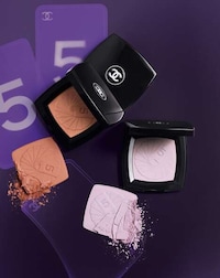Clairvoyance-Inspired High-End Makeup Capsules Image 2