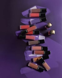 Clairvoyance-Inspired High-End Makeup Capsules Image 4