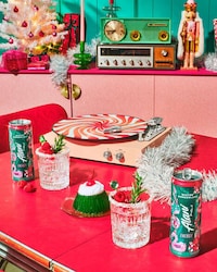 Winter-Themed Energy Drinks Image 4