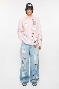 Luxe Cartoon-Adorned Apparel Image 3