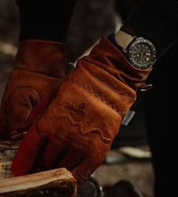 Rugged All-Season Glove Designs Image 3