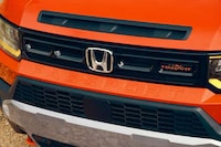 Luxury Off-Road SUV Models Image 2
