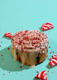 Crushed Peppermint Cinnamon Buns Image 3
