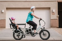 Family-Friendly Electric Bikes Image 4