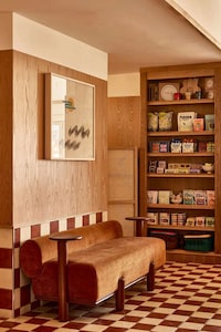 Nostalgic Nantucket Hotels Image 3
