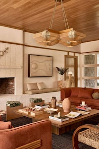Nostalgic Nantucket Hotels Image 5