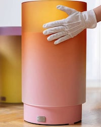 Candy-Inspired Cylindrical Tables Image 3