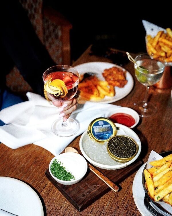 Small-Bite Martini Menus Image 2