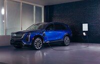 Luxe Electric Family Vehicles Image 3
