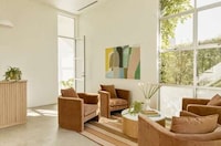 Californian-Inspired Office Space Image 3