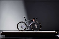 Nightsky-Inspired Tonal Bicycles Image 1