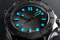 Retro-Style Secret Agent Timepieces Image 4