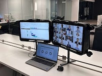 Suitcase-Style Monitor Systems Image 3