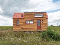 Compact Cozy Light-Filled Homes Image 3