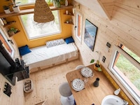 Compact Cozy Light-Filled Homes Image 4
