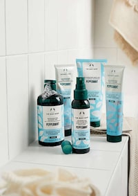 Refreshing Body Gels Image 2