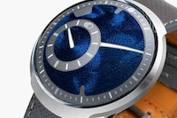 Indigo-Dyed Silk Dial Timepieces Image 2