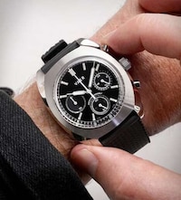 70s-Era Racing Watch Ranges Image 3