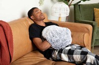 Comforting Pillow Lines Image 3