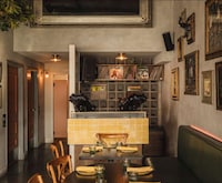 Transitional Dining Experiences Image 4