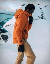 High-Performance Mountain Parkas Image 2