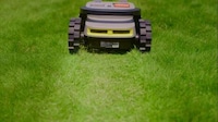Long-Range Robotic Lawnmowers Image 5