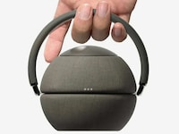 Orb-Shaped Speaker Headphones Image 6