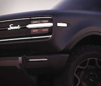 Speedy Electric Pickup Trucks Image 7