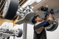 Worker Safety-Enhancing Wearable Robotics Image 2