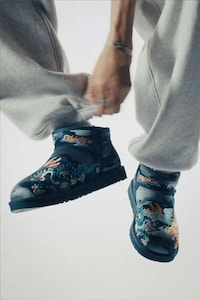 Warming Culturally-Inspired Apparel Image 7