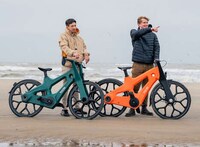 Plastic-Forward Bikes Image 7
