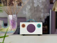 Visually Attractive Speakers Image 4
