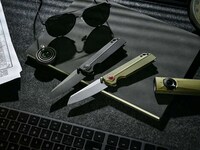 Folding Pocket Knives Image 4
