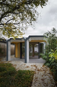 Art Deco-Referenced Residences Image 4