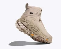 Rugged Advanced Hiking Boots Image 1