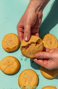 Festive Pecan Pie Cookies Image 1