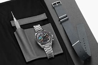 Vintage Aerospace-Inspired Timepieces Image 4