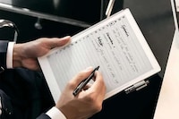 User-Repairable E-Ink Tablets Image 1