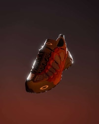 Street-Informed Outdoor Sneakers Image 3