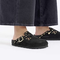 Rivet-Studded Footwear Capsules Image 6