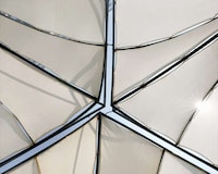 Lily-Shaped Reusable Pavilions Image 3