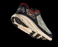 Chunky Anniversary Sneaker Models Image 4