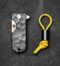 Landscape-Honoring Pocket Knives Image 2