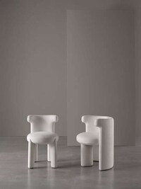Curved Dynamic Furniture Capsules Image 1