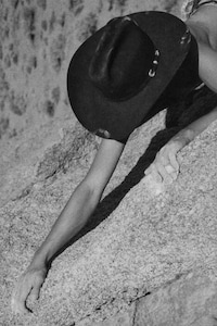 Handpicked Vintage Sporty Denim Image 4