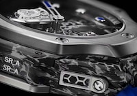 Fashionable Carbon Fiber Watches Image 3