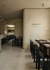 Womb-Like Neutral Restaurant Designs Image 3