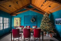 All-Inclusive Wintry Vermont Stays Image 3