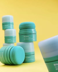Portable Dry Shampoo Image 1